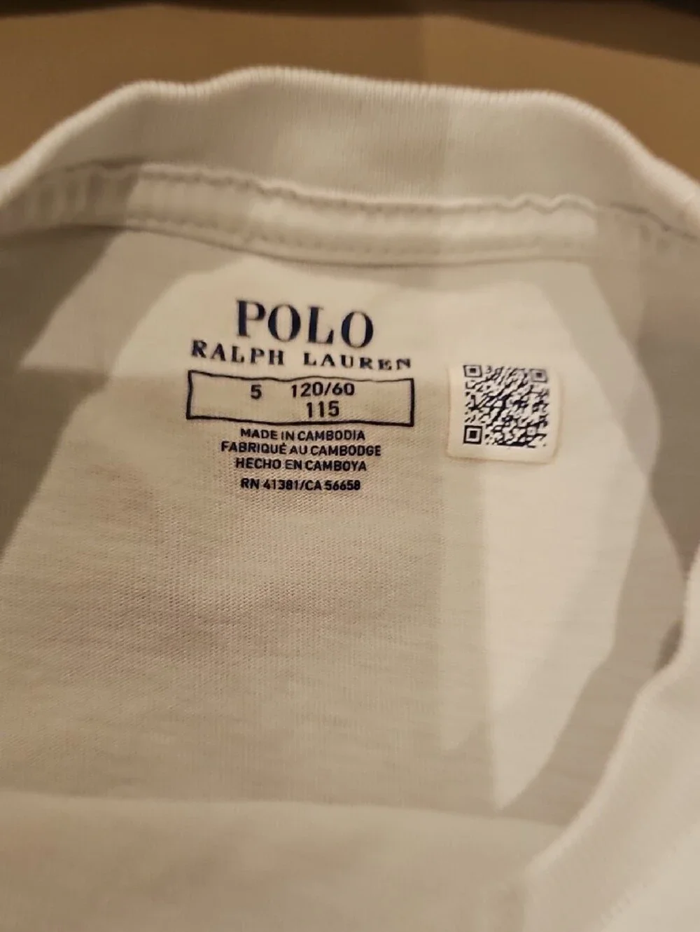 Ralph Lauren White Bear Graphic Kids  Top with Festive Tree